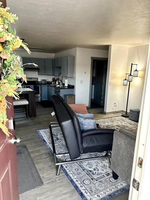 Comfortable 2Br Apt Central Фербанкс Екстер'єр фото