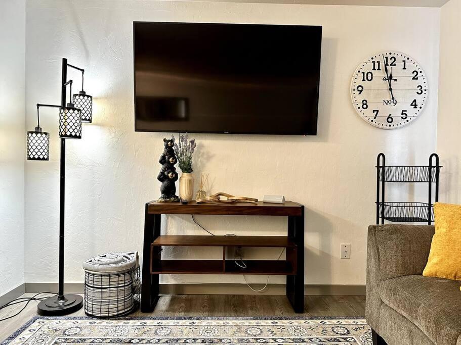 Comfortable 2Br Apt Central Фербанкс Екстер'єр фото