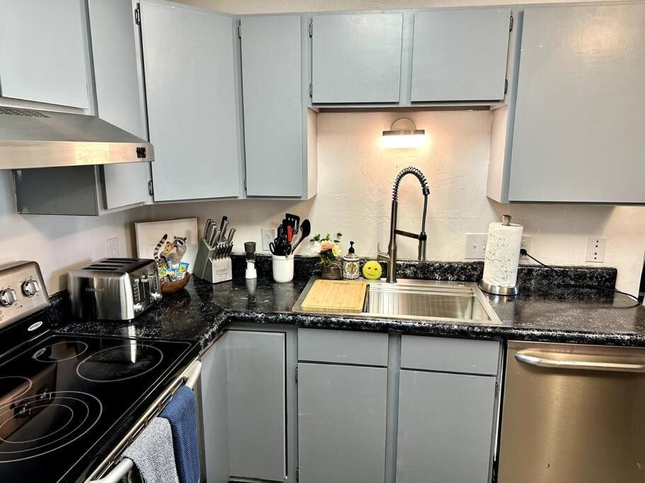 Comfortable 2Br Apt Central Фербанкс Екстер'єр фото